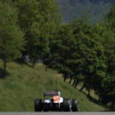 Nico Hülkenberg bajo el paisaje de Mugello