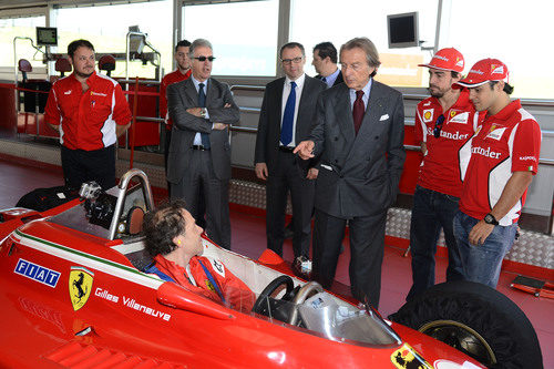 Luca di Montezemolo habla con Jacques Villeneuve en Fiorano