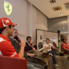 Felipe Massa en la rueda de prensa de Fiorano