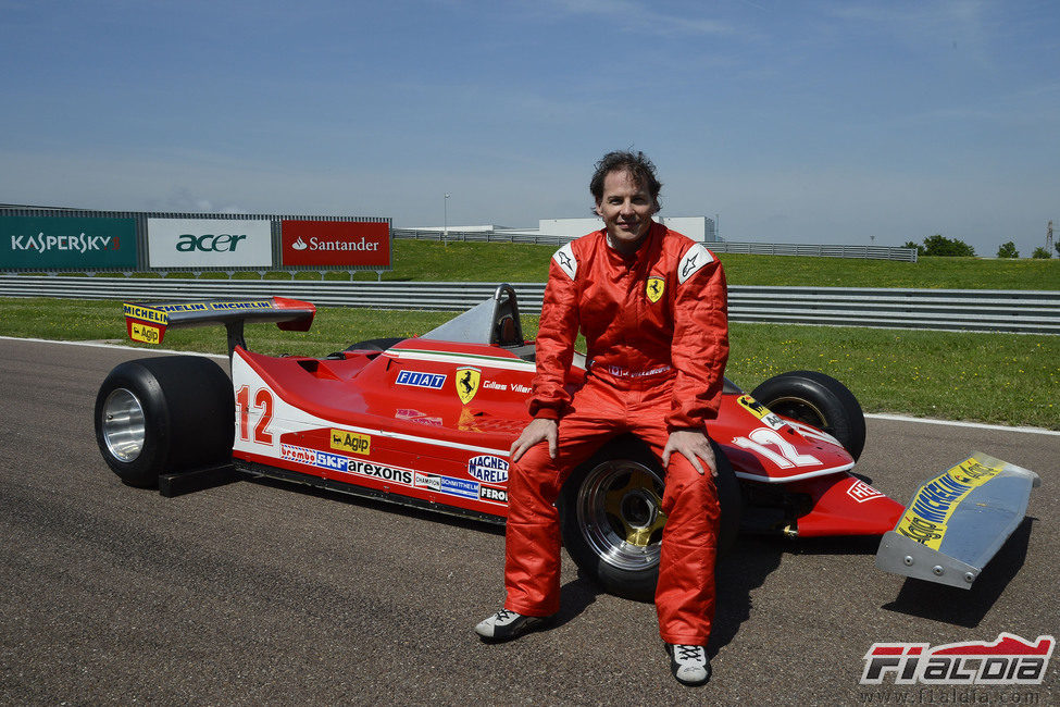 Jacques Villeneuve y el Ferrari 312 T4 de 1979