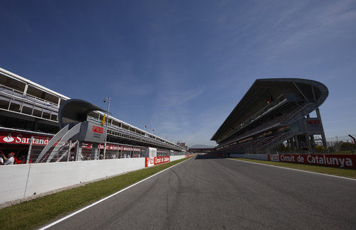 Gradas y boxes del Circuit de Catalunya
