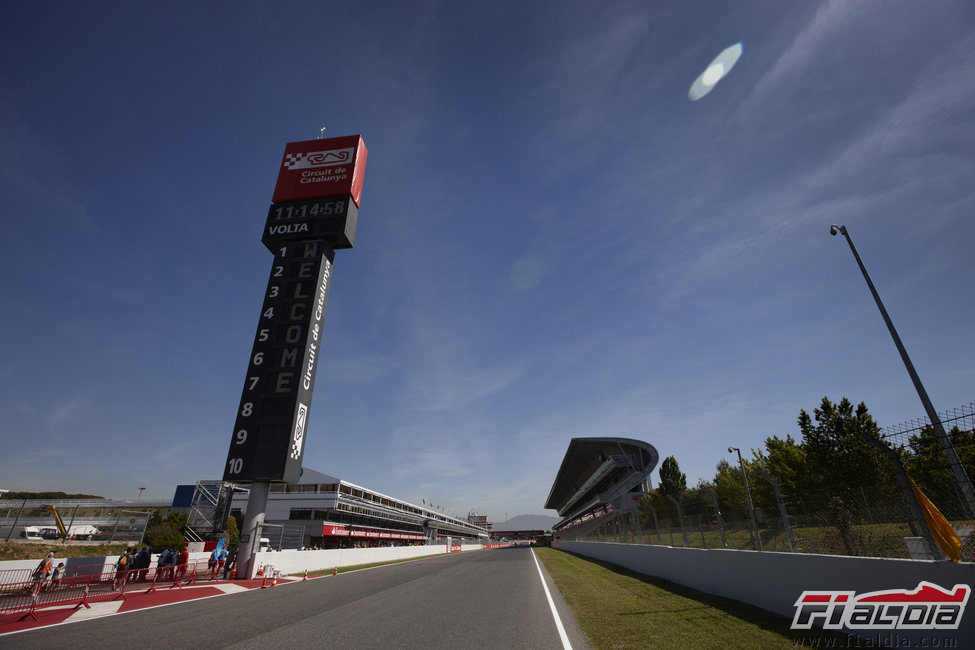 Recta principal del Circuit de Catalunya