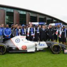 El Chelsea FC junto al Sauber en Cobham, Londres