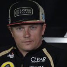 Kimi Räikkönen en la rueda de prensa de la FIA en Barcelona