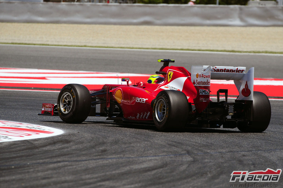 Felipe Massa no pudo pasar del decimoséptimo puesto