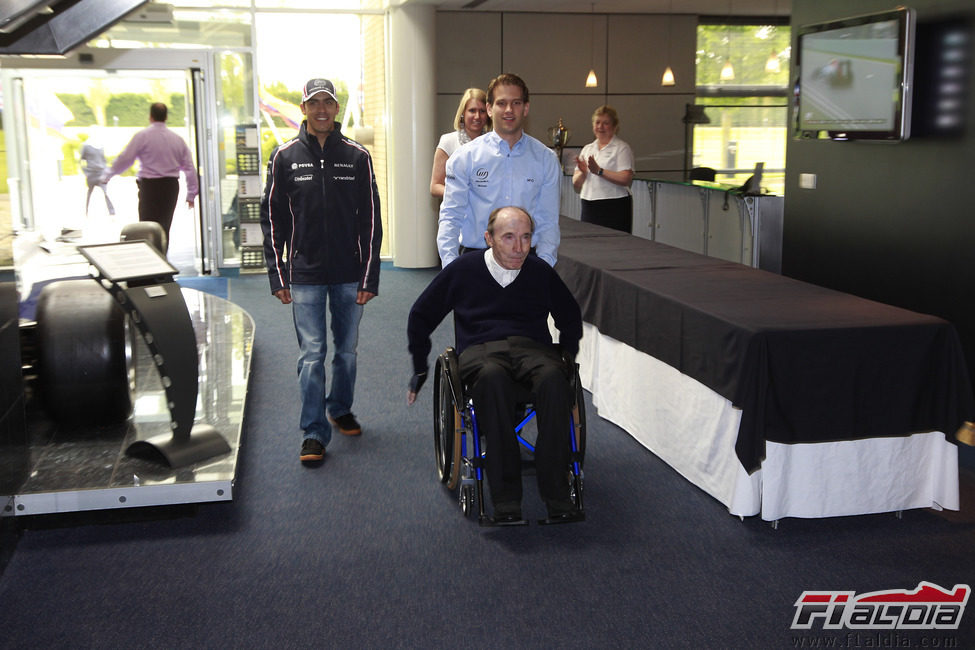 Frank Williams y Pastor Maldonado entran en Grove