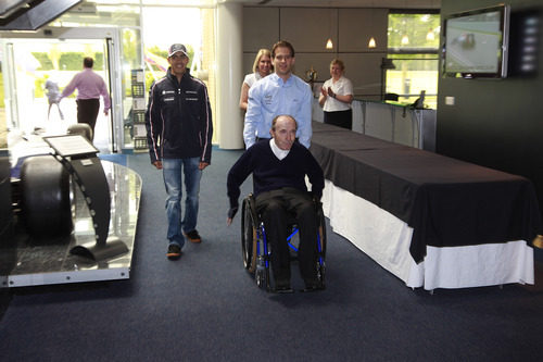 Frank Williams y Pastor Maldonado entran en Grove