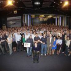 Foto de familia en la sede de Williams