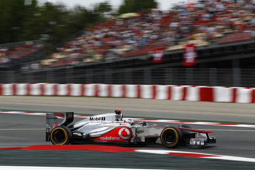 Jenson Button rueda durante la clasificación de España