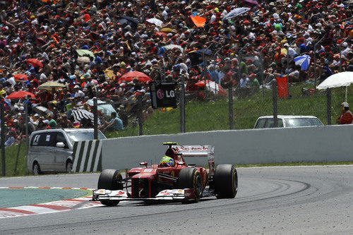 Felipe Massa exprime su F2012 en la carrera española