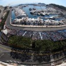 Pastor Maldonado rueda con el FW34 en Mónaco