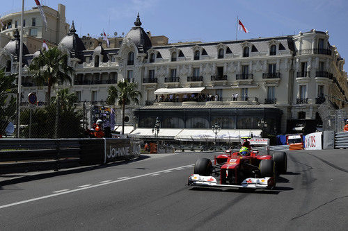 Felipe Massa sigue mejorando sus cronos en Mónaco