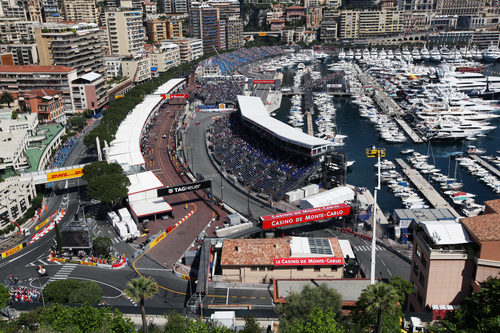 Boxes y tribuna principal del GP de Mónaco 2012
