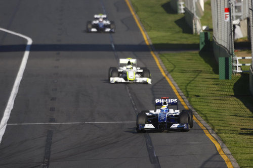 Rosberg busca el podio