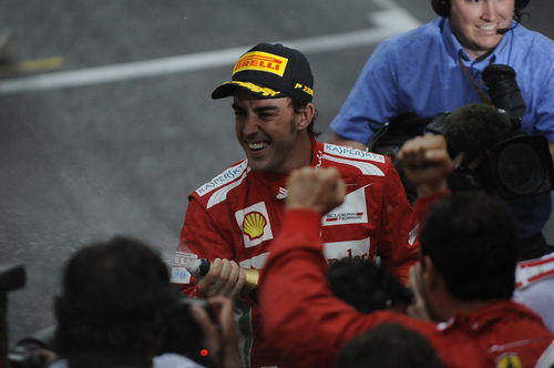 Fernando Alonso feliz tras quedar tercero en Mónaco