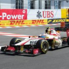 Narain Karthikeyan durante la clasificación del GP de Mónaco