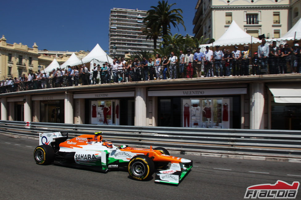 Nico Hülkenberg completa una vuelta más en la clasificación del GP de Mónaco