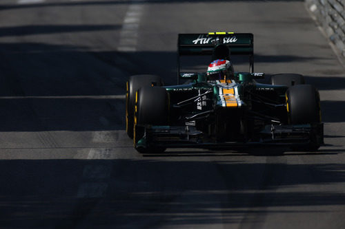 Vitaly Petrov durante los Libres 3 del GP de Mónaco