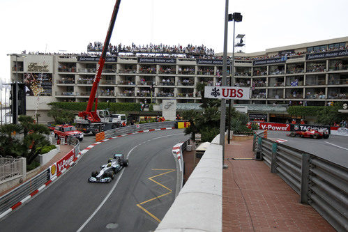 Nico Rosberg y Fernando Alonso, a por el podio