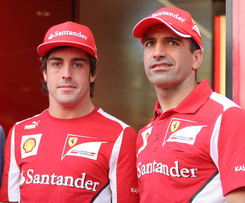 Fernando Alonso y Marc Gené en la inauguración de la Ferrari Store de Madrid