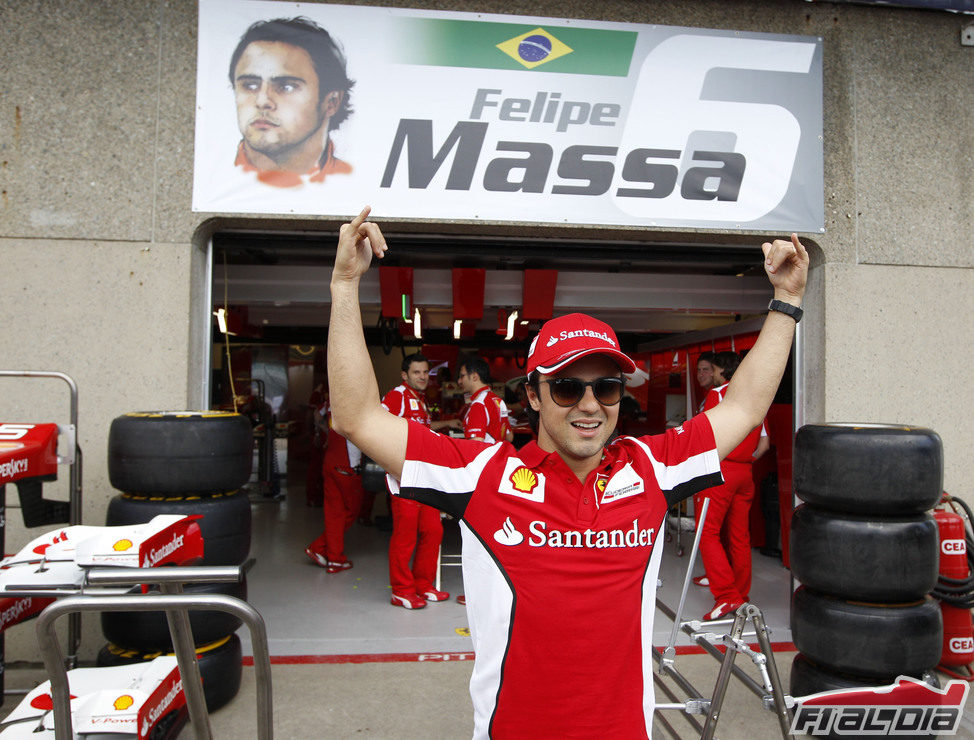 Felipe Massa y su retrato en Canadá 2012