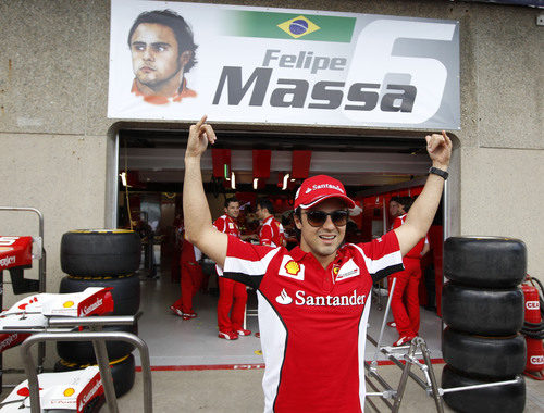 Felipe Massa y su retrato en Canadá 2012