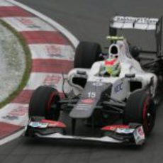 Sergio Pérez a bordo de su Sauber en los libres de Canadá