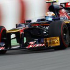 Jean Eric-Vergne en su STR7 en Montreal