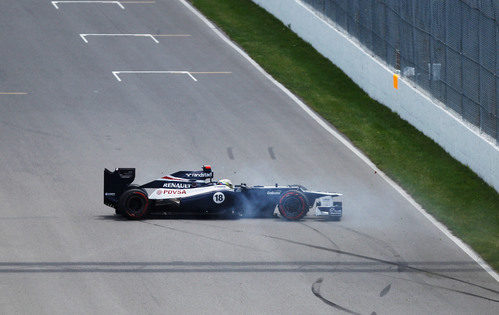 Accidente de Pastor Maldonado en la clasificación de Canadá 2012