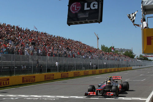 Lewis Hamilton gana la carrera de Montreal