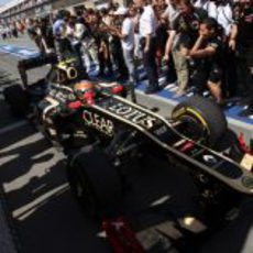 Romain Grosjean vuelve al pitlane