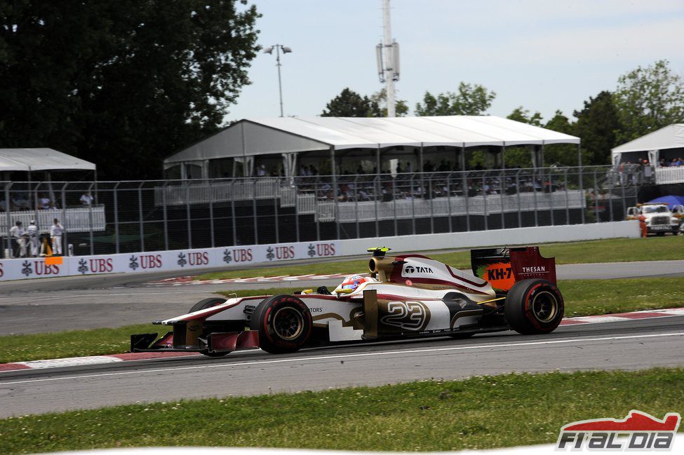 Narain Karthikeyan con su F112 durante el GP de Canadá 2012