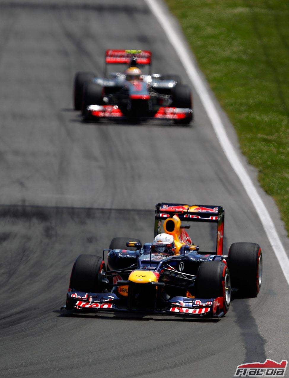 Sebastian Vettel y Lewis Hamilton en Canada