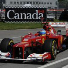 Fernando Alonso rueda en Canadá con el F2012