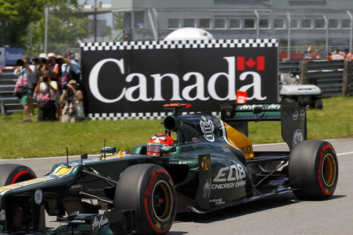 Heikki Kovalainen prueba los superblandos en Montreal