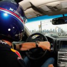 David Coulthard también quiso conocer el circuito