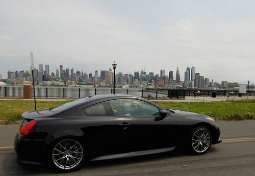 Infiniti IPL G Coupe y Nueva York