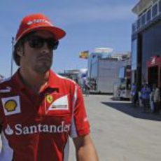 Fernando Alonso en el circuito urbano de Valencia