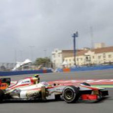 Narain Karthikeyan completa los Libres 1 en Valencia