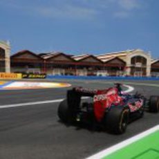 Parte trasera del STR7 de Daniel Ricciardo