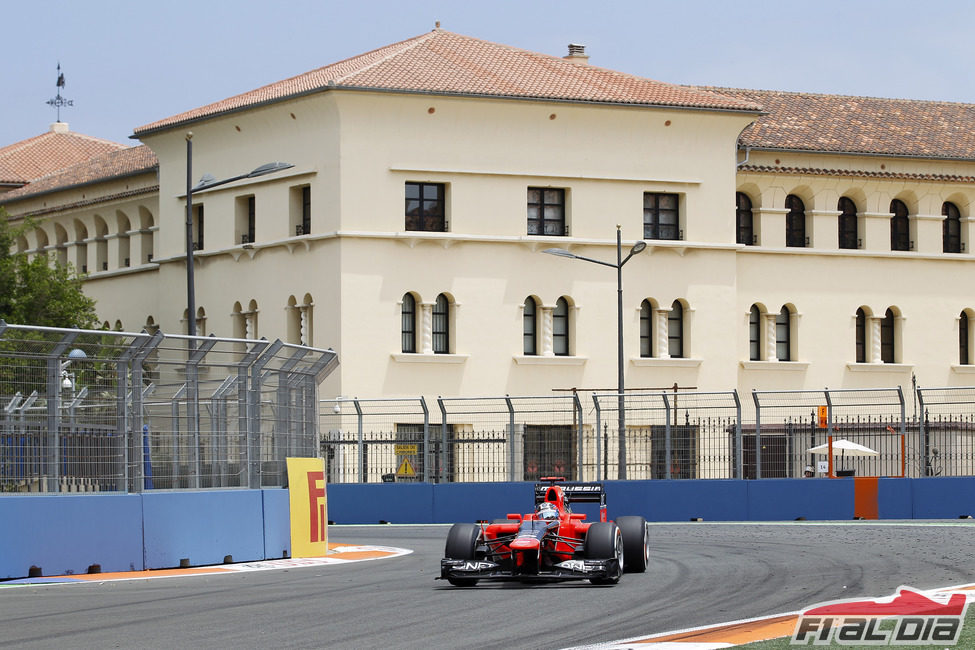 Timo Glock en una de las curvas del Valencia Street Circuit