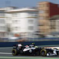 Bruno Senna con los blandos en Valencia