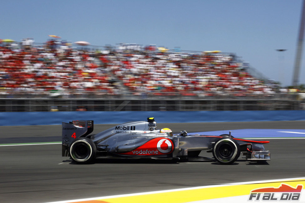 Lewis Hamilton abandonó en el GP de Europa 2012