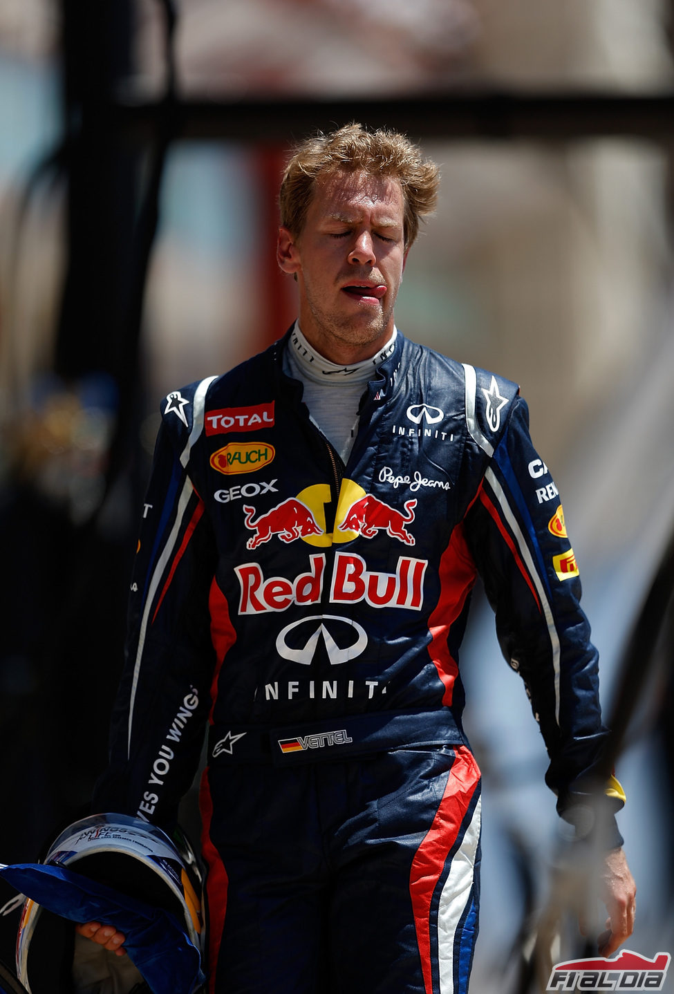 Sebastian Vettel abandona enfadado el circuito