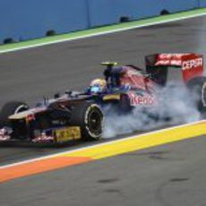 Pasada de frenada de Jean-Eric Vergne en Valencia