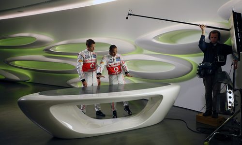 Lewis Hamilton y Jenson Button tratan de explicar el circuito de Londres