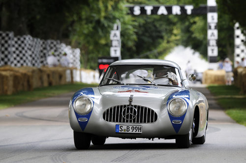 El Mercedes-Benz 300 SL rodó en Goodwood