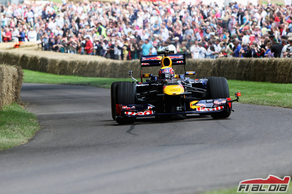 Mark Webber también rodó con el Red Bull en Goodwood