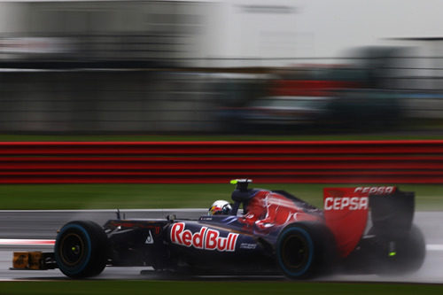 Jean-Eric Vergne rueda en los Libres 1 del GP de Gran Bretaña