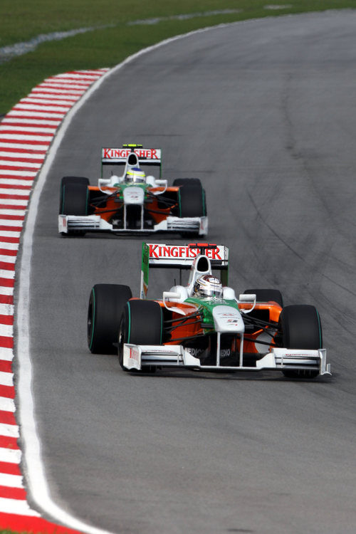 Los dos Force India en carrera